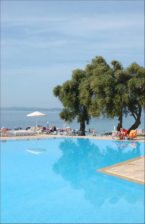 Hotel Nissaki 4*